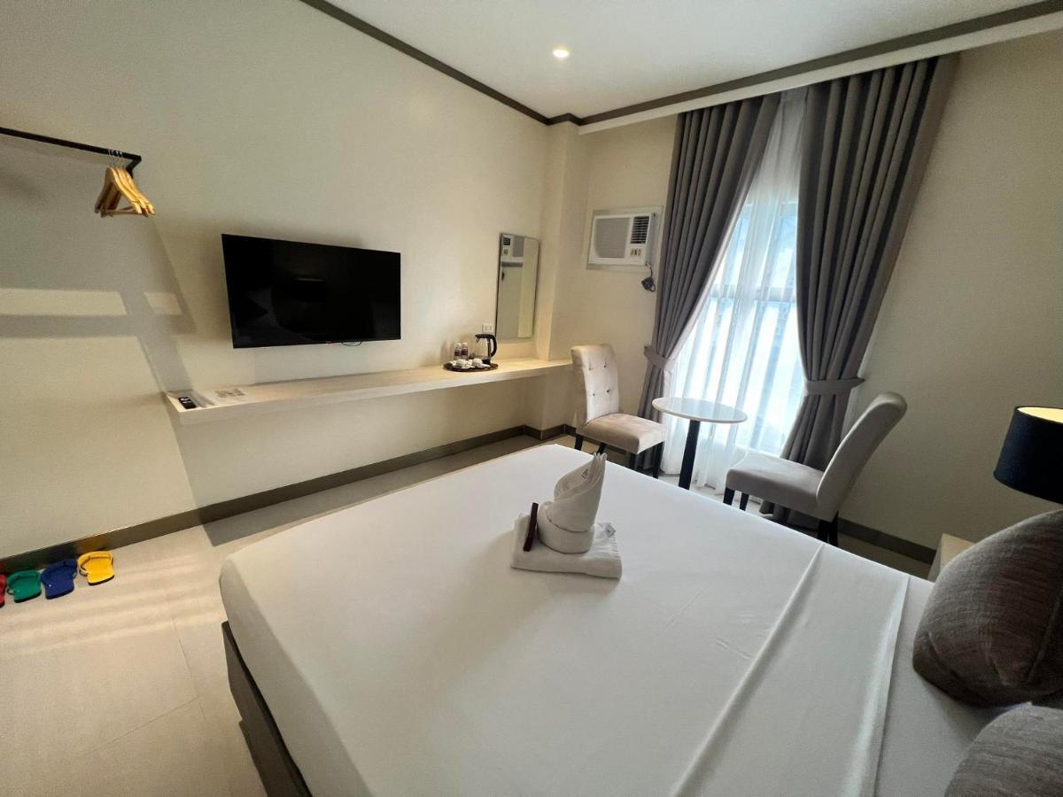 Yes Hotel Imus Cavite מראה חיצוני תמונה