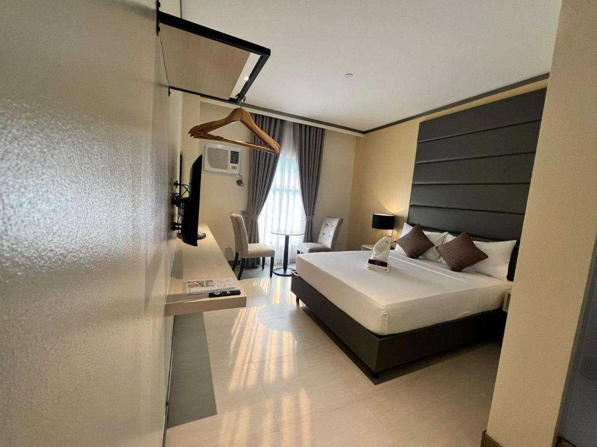 Yes Hotel Imus Cavite מראה חיצוני תמונה