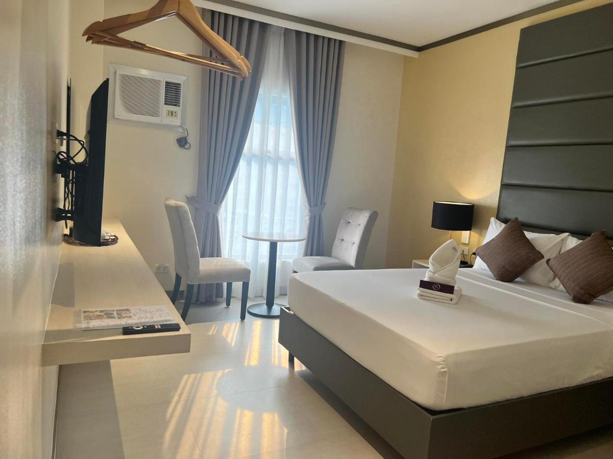 Yes Hotel Imus Cavite מראה חיצוני תמונה